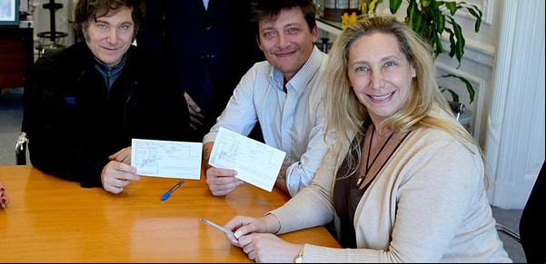Buscan frenar la interna entre Karina Milei y Santiago Caputo, pero siguen los tironeos por el armado político y el PAMI