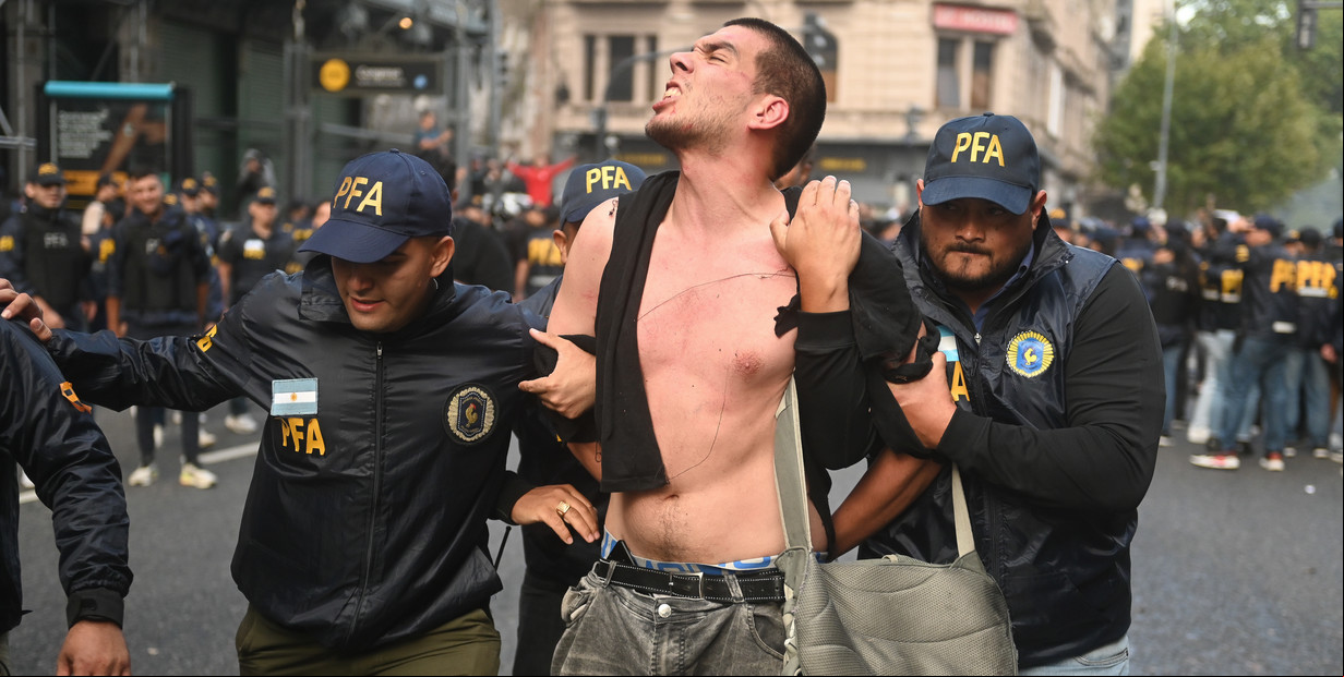 Liberaron a 114 detenidos por los incidentes durante las protestas afuera del Congreso