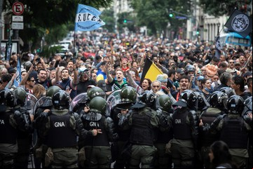 Incidentes en el Congreso: el Gobierno habló de golpe de Estado, bancó a Bullrich y cargó contra la jueza que liberó a los detenidos 