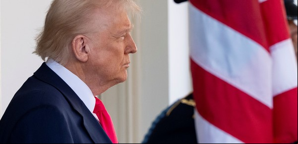 Donald Trump usó "palestino" como insulto contra un senador y fue cuestionado por grupos judíos y musulmanes
