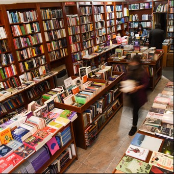 Del país con más librerías de América Latina a la crisis que las empuja al cierre