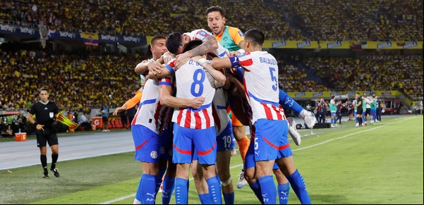 Paraguay, de la mano de Alfaro, corrió de atrás y logró un empate súper valioso en Colombia
