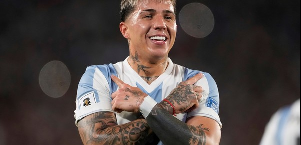 Enzo Fernández jugó de "doble 9" y la rompió en la paliza histórica de Argentina a Brasil: "Gardelito" cada día juega mejor
