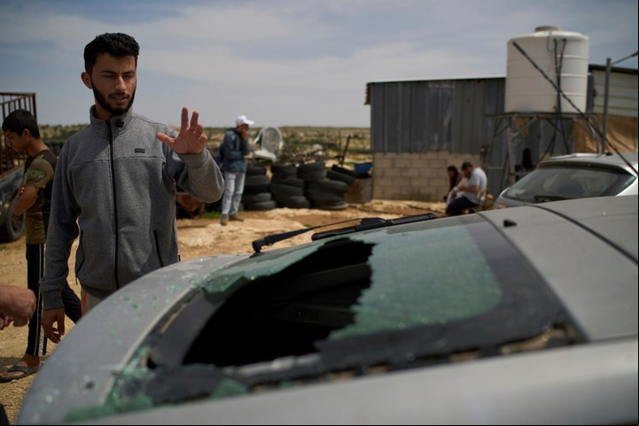 Basel Adra, otro director palestino que fue testigo de la detención. AP