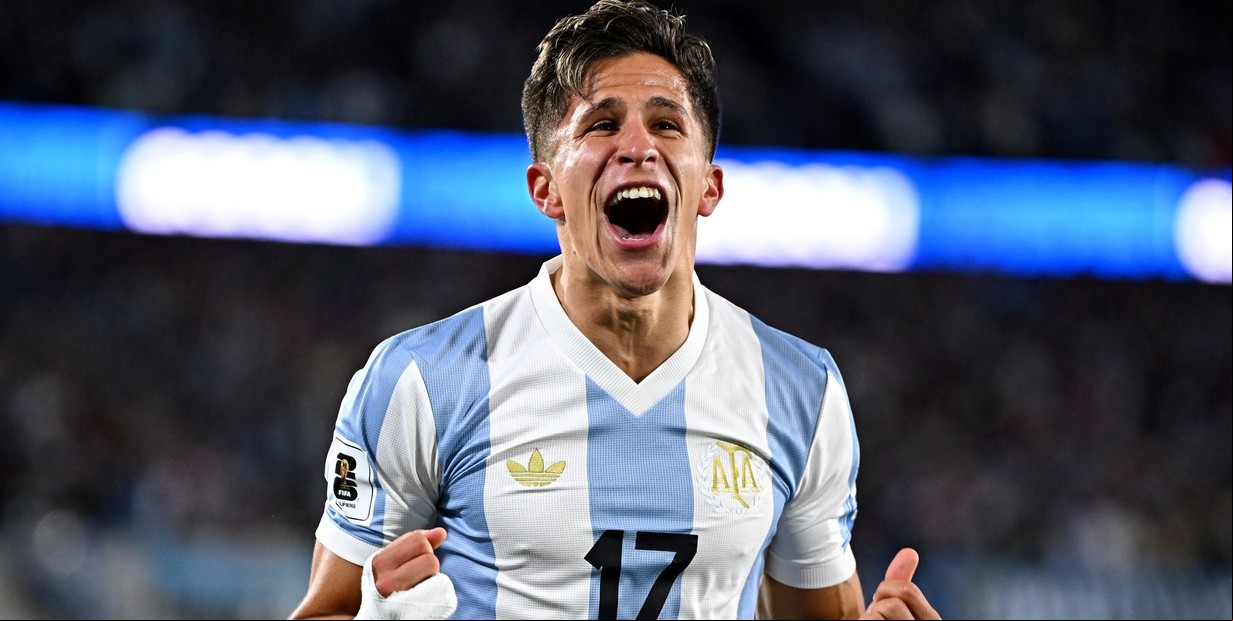 Giuliano Simeone y una marca única para la Argentina: como papá Diego y su hermano Giovanni metió un gol en celeste y blanco y la Selección ganó