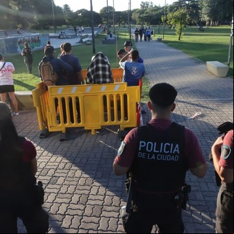 El lado B de Argentina-Brasil: un corralito para los trapitos, la cadenita de oro arrebatada y el debut del filtro a deudores alimentarios