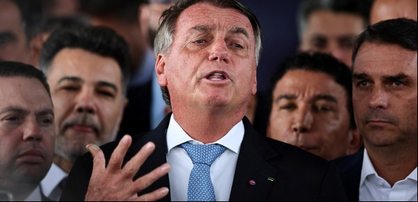 Brasil: los cinco delitos que le imputan a Jair Bolsonaro rondan los 40 años de prisión