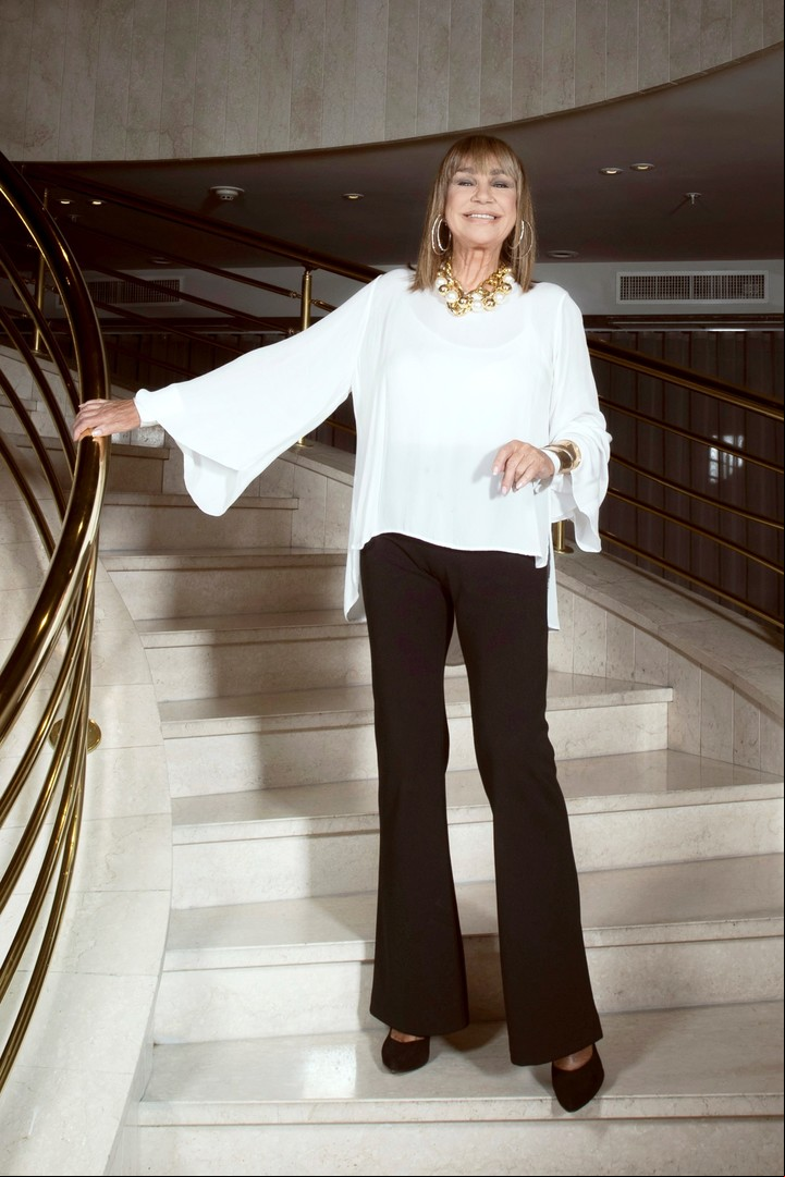 Mora Furtado, 79 años.Trabaja como asesora de imagen y tiene una columna de estilo en varias FM de todo el país.Foto: Mariana Nedelcu