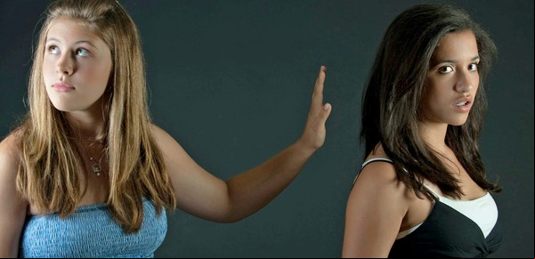 Las 6 frases que usan las personas desagradecidas y cómo reflejan su infelicidad