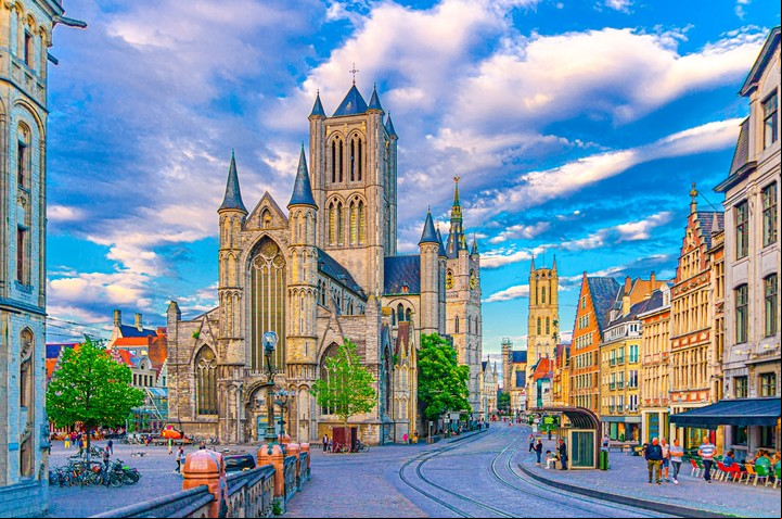 Las imperdibles calles de Gante, Bélgica. Foto Shutterstock