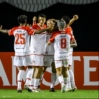 Estudiantes de La Plata y un debut que lo ilusiona en la Copa Libertadores: venció con justicia a Carabobo en Venezuela