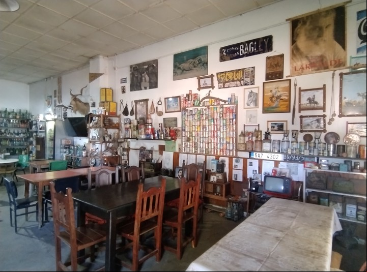 Saladillo turismo rural-Bar Luna Park