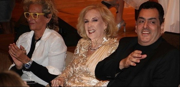 Mirtha Legrand, espectadora de una obra en su honor: "Cuando me vaya de este mundo, no me olviden"