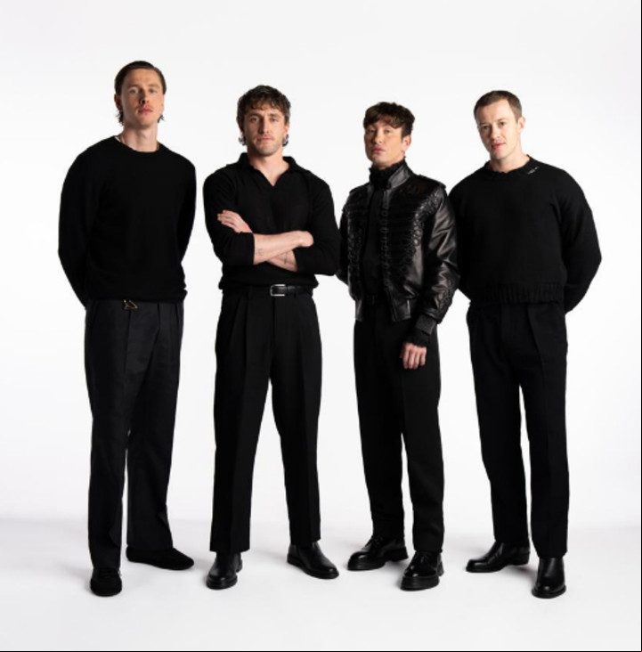 Hombres de negro. Dickinson, Mescal, Keoghan y Quinn. Foto Sony
