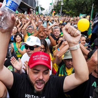 Brasil: Jair Bolsonaro encabeza una protesta en San Pablo tras ser acusado por un intento de golpe de Estado