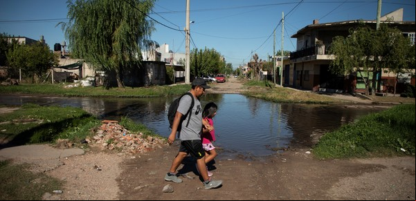 Cómo son las condiciones de vida de las familias pobres e indigentes