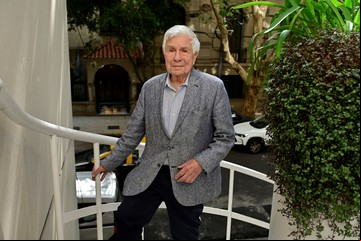 Berardo Dujovne: Casi toda una vida dedicada a la UBA