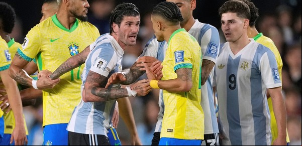 Raphinha redobló la apuesta por sus dichos en la previa de la paliza de Argentina vs Brasil: "No me retracto en nada de lo que dije"