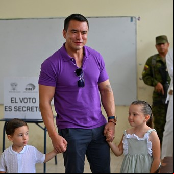 Balotaje en Ecuador: Daniel Noboa, el joven presidente que reconquistó el poder con un "garrote antinarco"