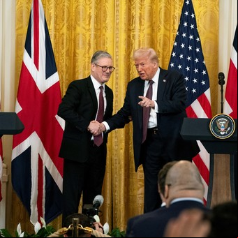 Europa busca una línea directa con Trump, escéptica de que sus asesores hablen por él