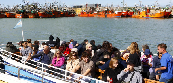Semana Santa: Mar del Plata, colmada de turistas y con cartelera como en el verano