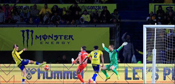 El Atlético de Madrid perdió en el último minuto contra Las Palmas y le dice adiós a La Liga: el increíble gol que le sacaron a Julián Álvarez