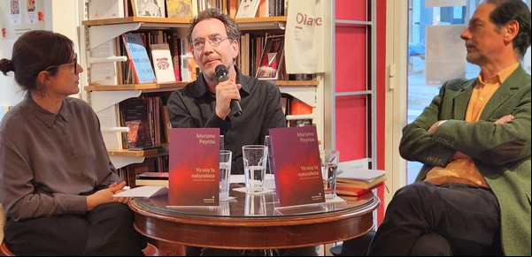 Tras de la poesía del movimiento