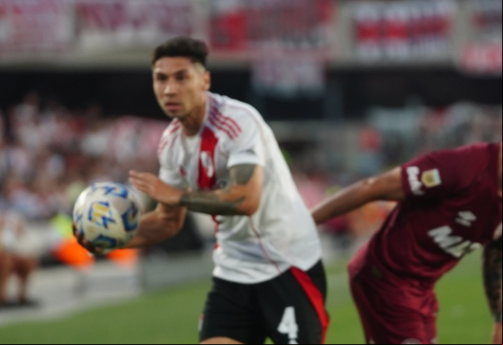 Montiel, el punto más alto de los mundialistas de River.
Foto: Marcelo Carroll