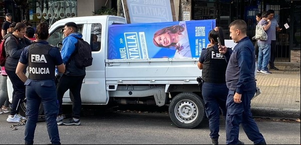 La Cámpora denunció que Jorge Ferraresi, aliado de Axel Kicillof, no permite pegar carteles de Cristina Kirchner en Avellaneda