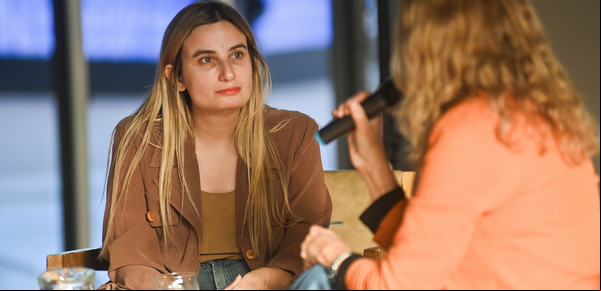 Tamara Tenenbaum en el espacio cultural Clarín / Ñ: "Una sociedad sin visiones de futuro está condenada a la frustración"