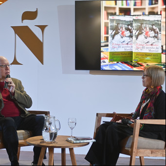 Jorge Fernández Díaz recorrió en el espacio cultural Clarín / Ñ la emotiva conexión con su padre