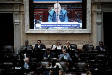 Los cuestionamientos más duros que recibió Guillermo Francos y los reproches tras la espera de dos horas en una sesión caliente por el escándalo cripto