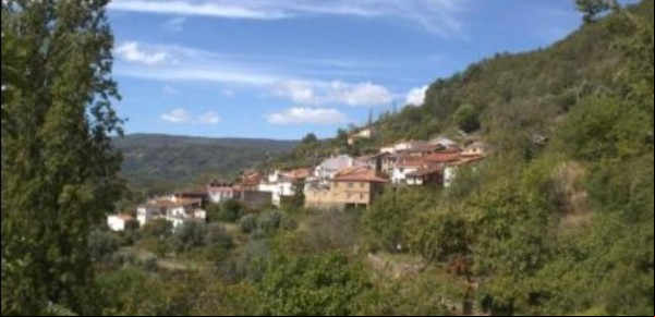 En un pequeño pueblo de España nació un bebé después de 52 años