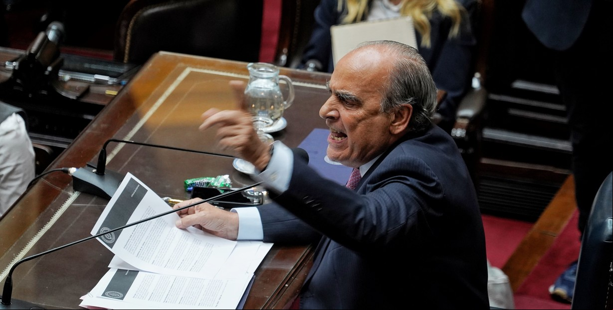 Javier Milei y sus medidas EN VIVO: Guillermo Francos dio explicaciones ante Diputados por el escándalo cripto $LIBRA en una sesión con gritos y chicanas