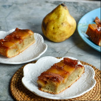Receta de torta invertida de peras: fácil y deliciosa, el paso a paso y consejos para desmoldarla sin que se rompa