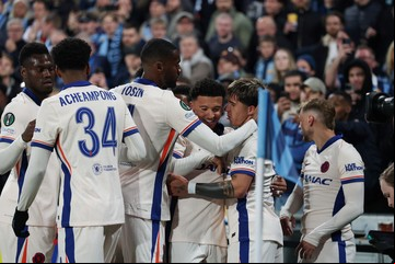 De la mano de Enzo Fernández, Chelsea goleó al Djurgardens y puso un pie en la final de la Conference League