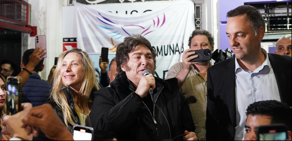 Otro brote de Javier Milei contra la prensa y el GordoDan pide meter preso a un periodista