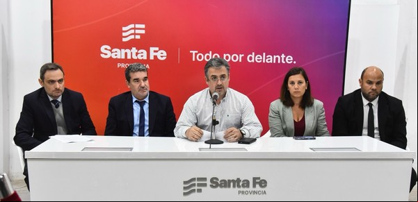 Escándalo con la nafta para los patrulleros en Rosario: cómo era la maniobra para dibujar las cargas