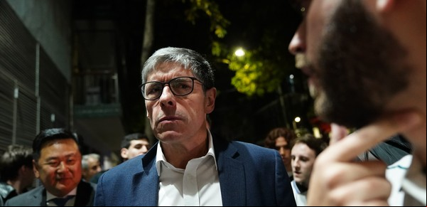 "Se avergüenza del peronismo, esconde la identidad", el filoso dardo de Juan Manuel Abal Medina contra Leandro Santoro 