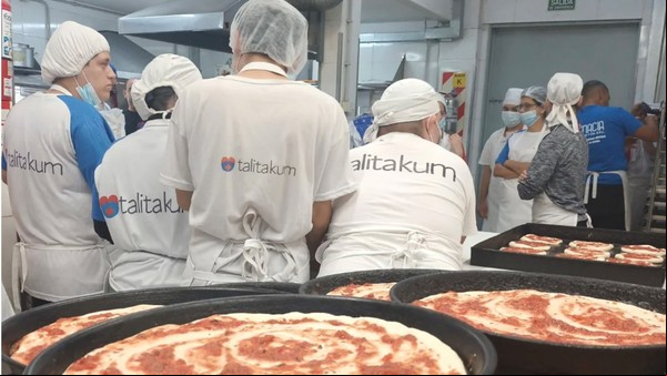 Talita Kum cuenta con un taller protegido de producción de panificados para jóvenes y adultos con discapacidad.