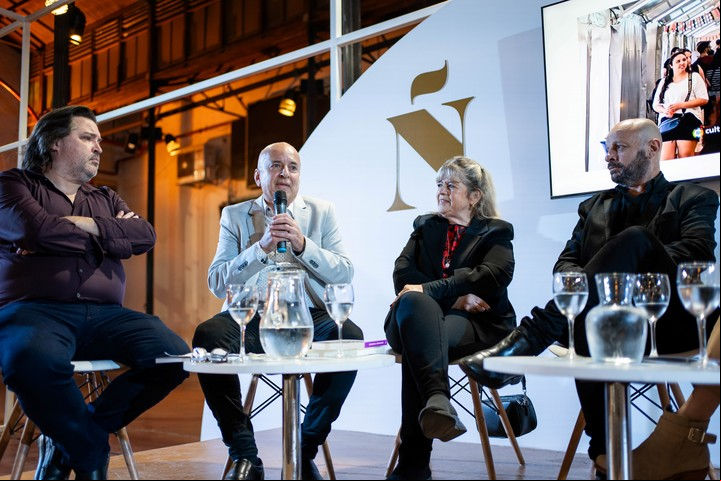 Pablo Kaplun fue elegido "Librero del año" en la Feria.