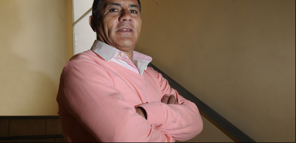 Carlos "el Loco" Enrique sufrió un infarto y se recupera en una clínica de Quilmes: "Fuerza hermano, estamos con vos"