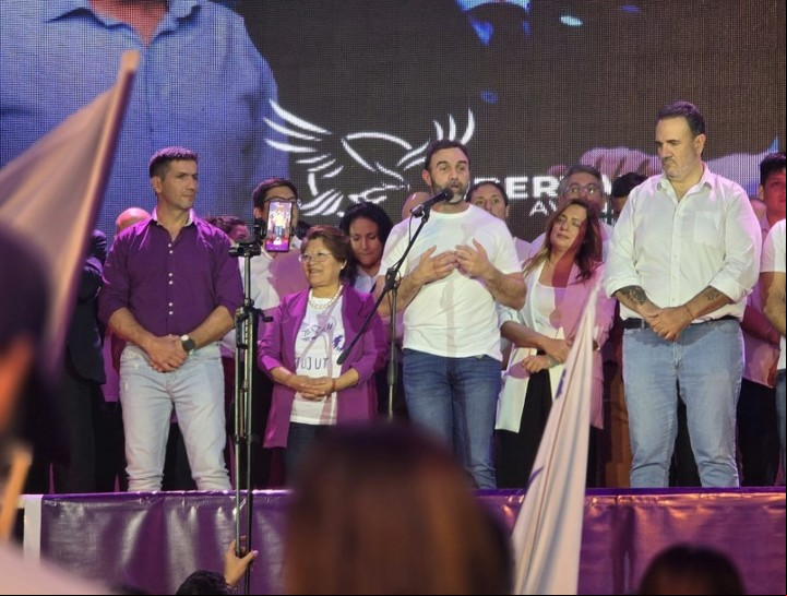 El senador Ezequiel Atauche y el diputado Manuel Quintar, armadores de La Libertd Aavanza en Jujuy.