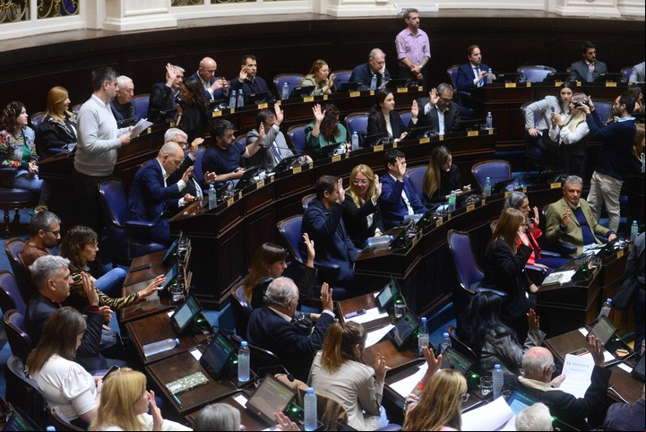La Legislatura bonaerense debe tratar correr una vez más las reelecciones indefinidas. Foto: Mauricio Nievas