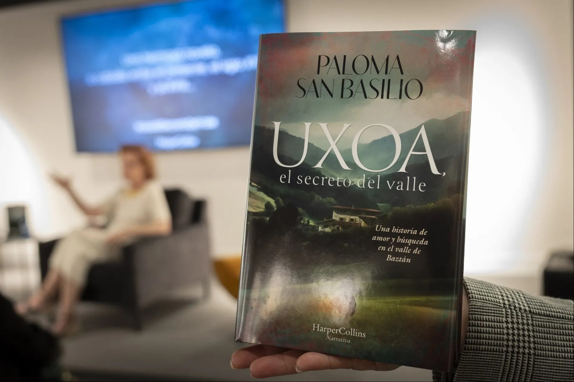Paloma San Basilio ambienta su nueva novela en Baztán, una zona de la que está "enamorada"