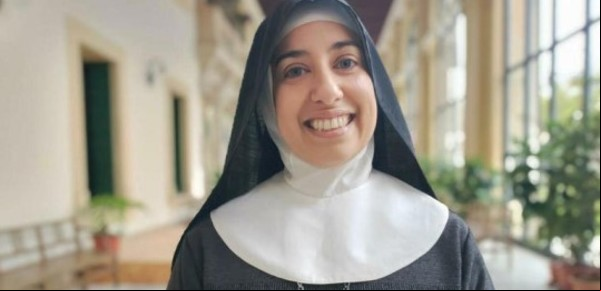 Escándalo religioso: echan a una monja por ser "demasiado bonita" y la polémica sacude a la Iglesia