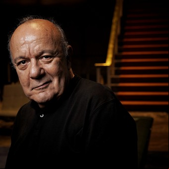 Manuel Vicente, el otro encargado de El Encargado, que estudió Historia por si no podía vivir de la actuación y supo hacer buenos malos en TV