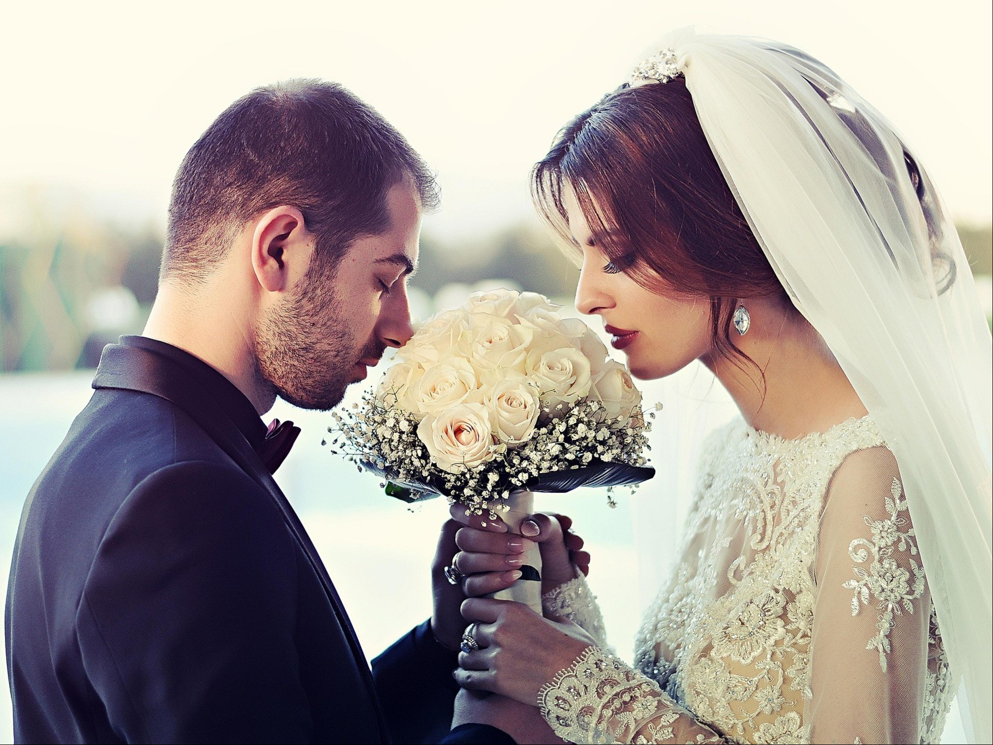 ¿Cuánto dinero se le suele dar a los novios en una boda?