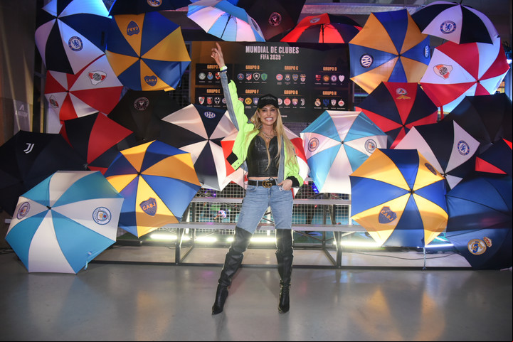 Vicky Xipolitakis, futbolera, en la presentación del Mundial de Clubes 2025 que hizo Telefe.