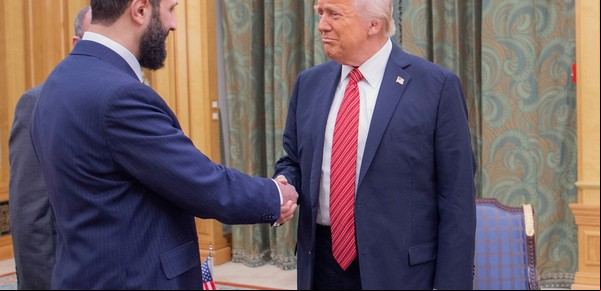 La reunión de Donald Trump con el presidente de Siria, un giro de Estados Unidos en su política sobre Oriente Medio